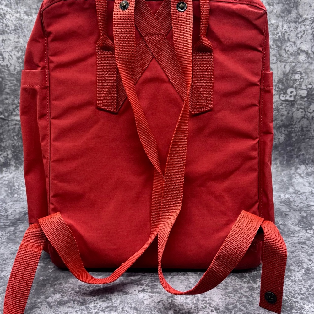 Fjallraven Kånken Backpack in Rowan Red - Picture 3 of 14